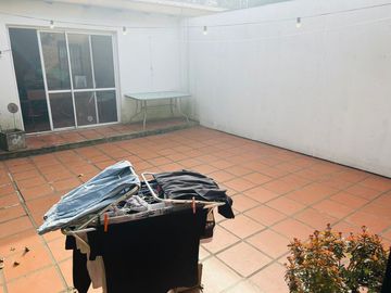 HERMOSO DUPLEX MUY LUMINOSO EN QUILMES OESTE