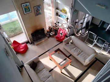 Venta Casa 6 Ambientes Pileta Quincho Monte Grande