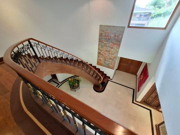 CASA EN VENTA UBICADA EN EL POBLADO SECTOR ALTOS DEL POBLADO