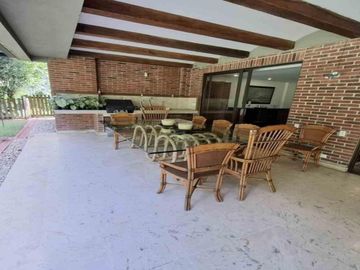 CASA EN VENTA UBICADA EN EL POBLADO SECTOR ALTOS DEL POBLADO