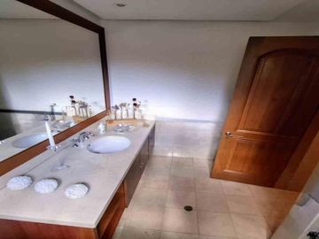 CASA EN VENTA UBICADA EN EL POBLADO SECTOR ALTOS DEL POBLADO