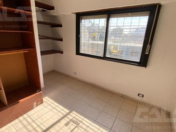 PH 3 ambientes - 2 domitorios - Cochera - Villa Ariza - Ituzaingó Norte