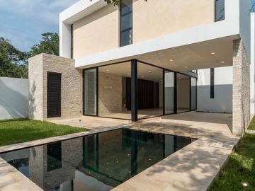 Venta de casa con 3 habitaciones en Privada Residencial Tamara