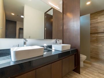 Venta de casa con 3 habitaciones en Privada Residencial Tamara
