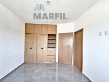 Venta de Casa de 4 Recámaras, 1 en planta baja, al Norte de Villa de Álvarez