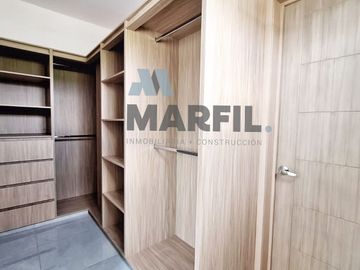 Venta de Casa de 4 Recámaras, 1 en planta baja, al Norte de Villa de Álvarez
