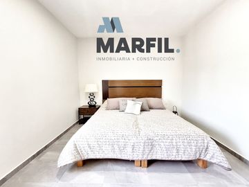 Venta de Casa de 3 Recámaras en Coto Privado con Alberca en Colima Centro