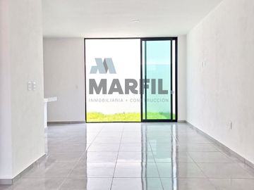 Venta de Casa con Habitación en planta baja al Norte de Villa de Álvarez Colima