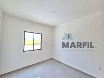 Venta de Casa con Habitación en planta baja al Norte de Villa de Álvarez Colima