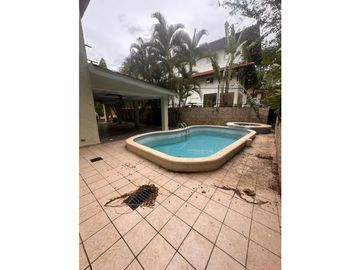 VENTA DE CASA EN ALBROOK, PRECIO NEGOCIABLE