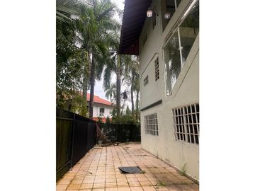 VENTA DE CASA EN ALBROOK, PRECIO NEGOCIABLE