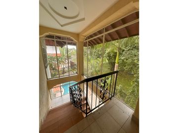 VENTA DE CASA EN ALBROOK, PRECIO NEGOCIABLE
