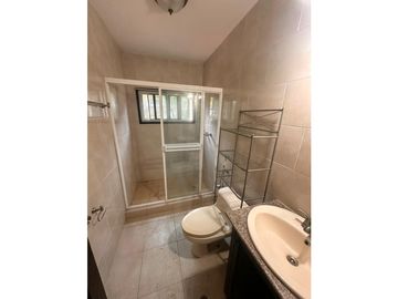 VENTA DE CASA EN ALBROOK, PRECIO NEGOCIABLE