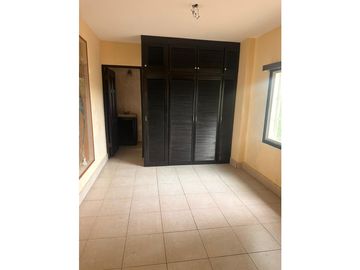 VENTA DE CASA EN ALBROOK, PRECIO NEGOCIABLE