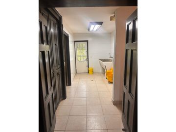 VENTA DE CASA EN ALBROOK, PRECIO NEGOCIABLE