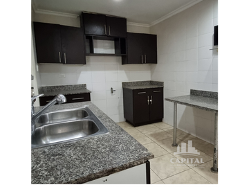 CASA EN VENTA - BRISAS DEL GOLF ARRAIJN