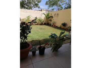 VENTA DE HERMOSA CASA DUPLEX EN PASEO DE CANTABRIA
