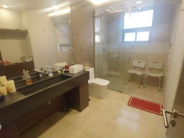 Casa en Fraccionamiento en Paraíso Country Club Emiliano Zapata - LLR-139-Fr