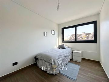 Departamento en Venta en Alférez Real - Miguel Claro