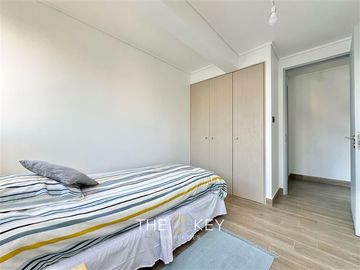 Departamento en Venta en Alférez Real - Miguel Claro