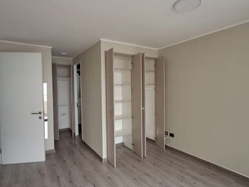 Venta Depto. 2D/2B + Est - Independencia