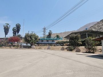 Locales Comerciales Venta CAR. Central - LURIGANCHO