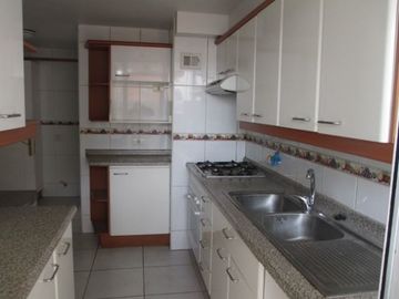 Departamento en Venta en Martìn de Zamora // Hernando de Magallanes