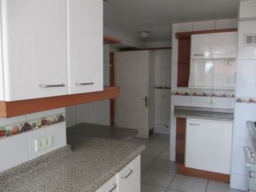 Departamento en Venta en Martìn de Zamora // Hernando de Magallanes