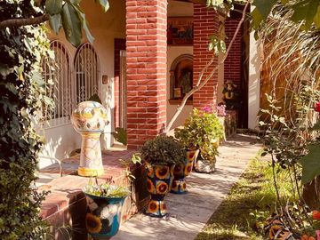 Inmejorable casa con auditorio en venta || Huejotzingo, Puebla