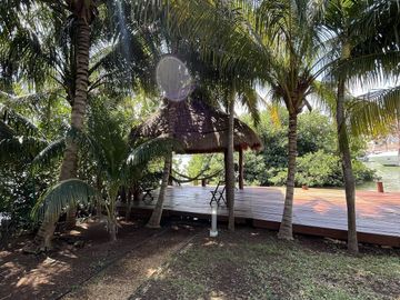 Casa en Venta y Renta en Zona Hotelera
