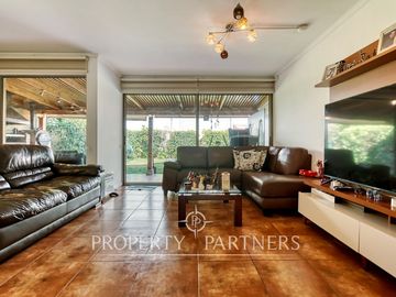 Venta de hermosa casa en Condominio sector Las Perdices de Peñalolén