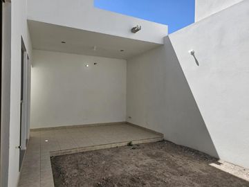 CASA EN VENTA EN SECTOR VIÑEDOS TORREÓN, COAHUILA