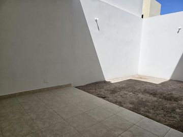 CASA EN VENTA EN SECTOR VIÑEDOS TORREÓN, COAHUILA