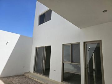 CASA EN VENTA EN SECTOR VIÑEDOS TORREÓN, COAHUILA