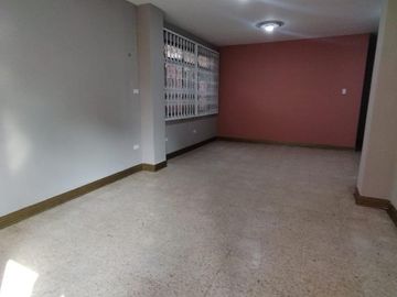 VENTA CASA RENTERA CDLA SIMON BOLIVAR CERCA DEL MALL DEL SOL  (CMC)