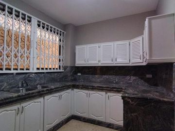 VENTA CASA RENTERA CDLA SIMON BOLIVAR CERCA DEL MALL DEL SOL  (CMC)