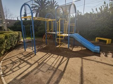 A DOS CUADRAS METRO PLAZA CHACABUCO