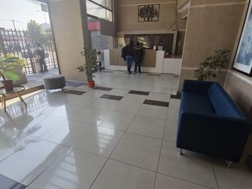 A DOS CUADRAS METRO PLAZA CHACABUCO