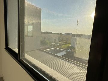 CASA EN VENTA  5 Amb -  LAGOS DE CANNING 1 - CANNING