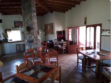 OPORTUNIDAD HOSTAL