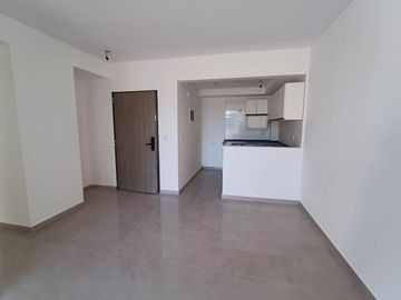 Dpto 3 amb, 1° B, 73.38 m2 total, c/balcón al cfte y cochera, Villa Devoto.