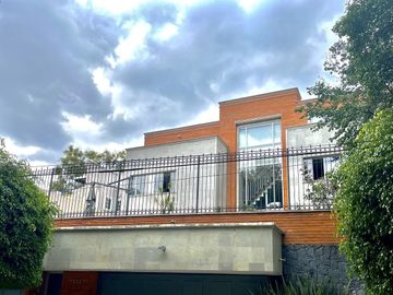 SEGURIDAD Y UBICACIÓN  CALLE CERRADA en LOMAS de CHAPULTEPEC