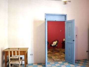 CASA EN VENTA AMUEBLADA - LA ERMITA , CENTRO, MÉRIDA