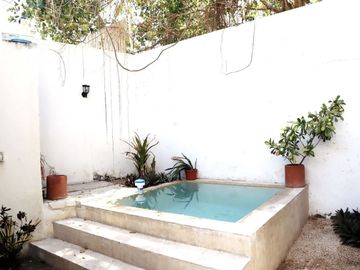 CASA EN VENTA AMUEBLADA - LA ERMITA , CENTRO, MÉRIDA