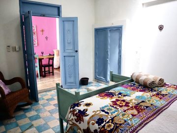 CASA EN VENTA AMUEBLADA - LA ERMITA , CENTRO, MÉRIDA