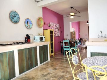 CASA EN VENTA AMUEBLADA - LA ERMITA , CENTRO, MÉRIDA