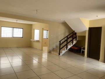 CONJUNTO DE TRES CASAS EN VENTA SAN JUAN DEL RIO QUERETARO