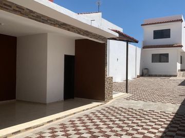 CONJUNTO DE TRES CASAS EN VENTA SAN JUAN DEL RIO QUERETARO