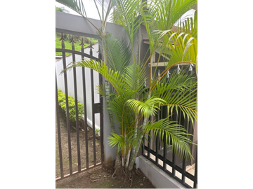 VENDO HERMOSA CASA URBANIZACION BRISAS DEL GOLF