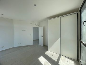 Casa en alquiler en Loma Verde
